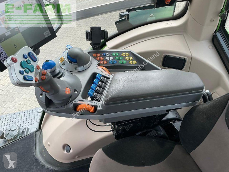 Landbrugstraktor Fendt  828 vario profiplus