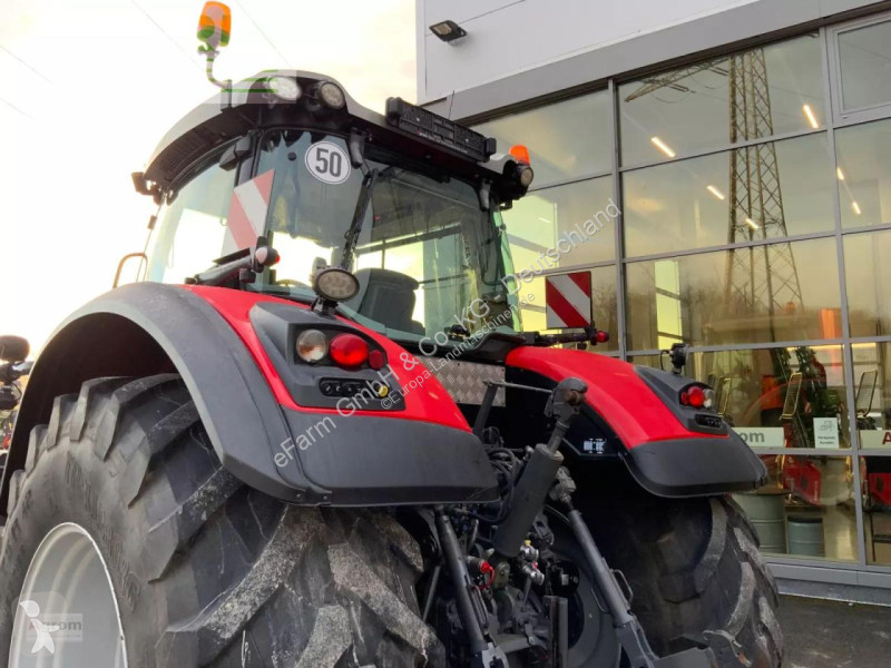 Lantbrukstraktor Massey Ferguson  8740 s dyna...