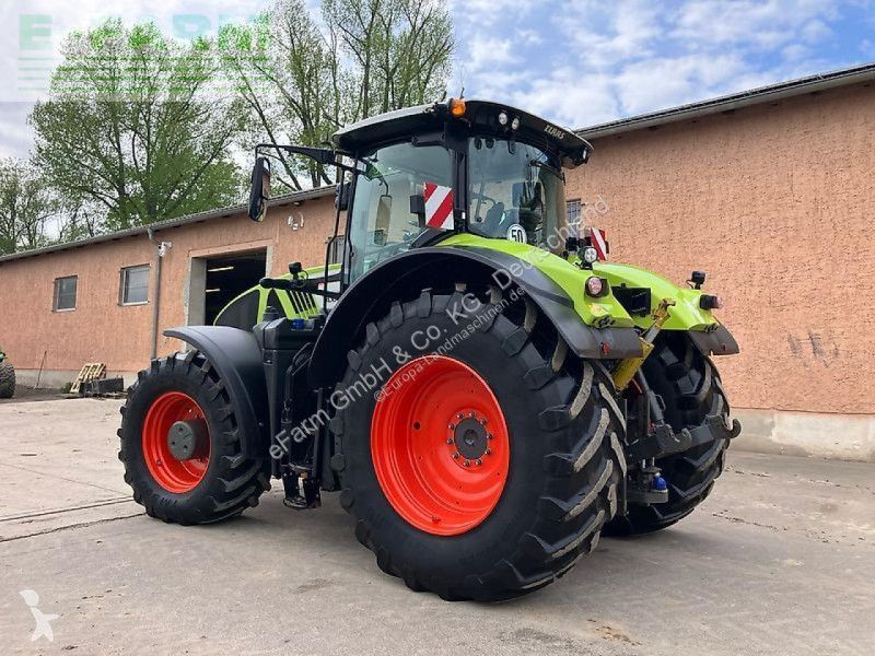 Lantbrukstraktor Claas  axion 920 cmatic - s10 rtk