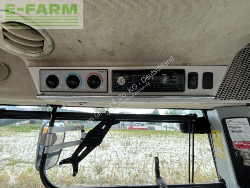 Landbrugstraktor Valtra  s 274, fkh + fzw