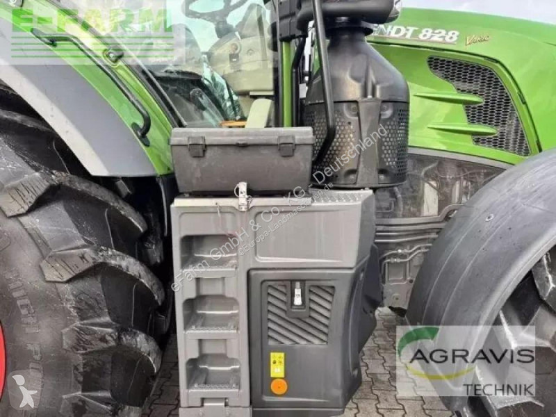 Landbrugstraktor Fendt  828 vario s4 profi plus...