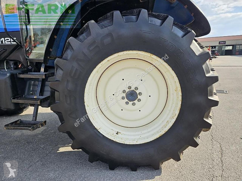 Landbrugstraktor New Holland  tm 125