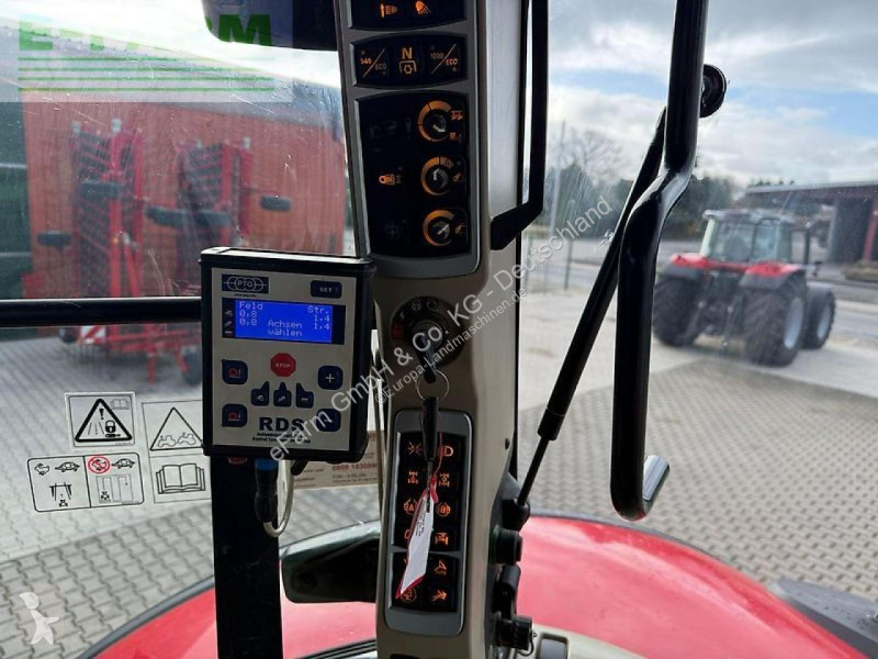 Landbrugstraktor Massey Ferguson  8727 dyna vt