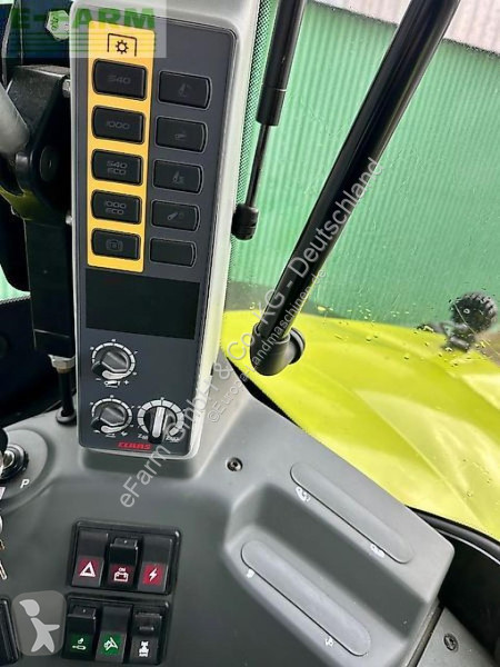 Landbrugstraktor Claas  axion 870 cmatic