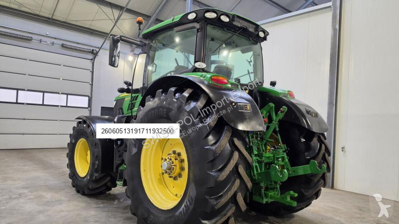 Traktor John Deere 6215 R