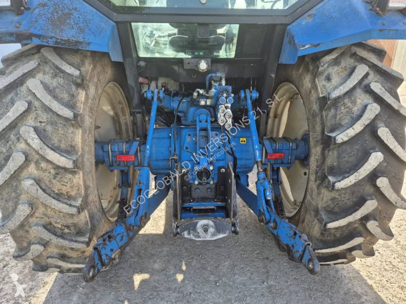 Lantbrukstraktor Ford 6640DT