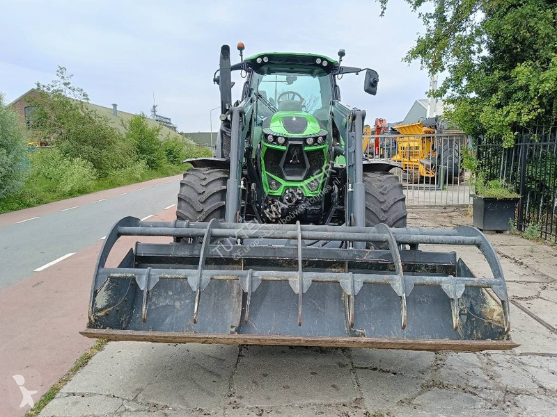 Lantbrukstraktor Deutz-Fahr AGROTRON 6175 RC...