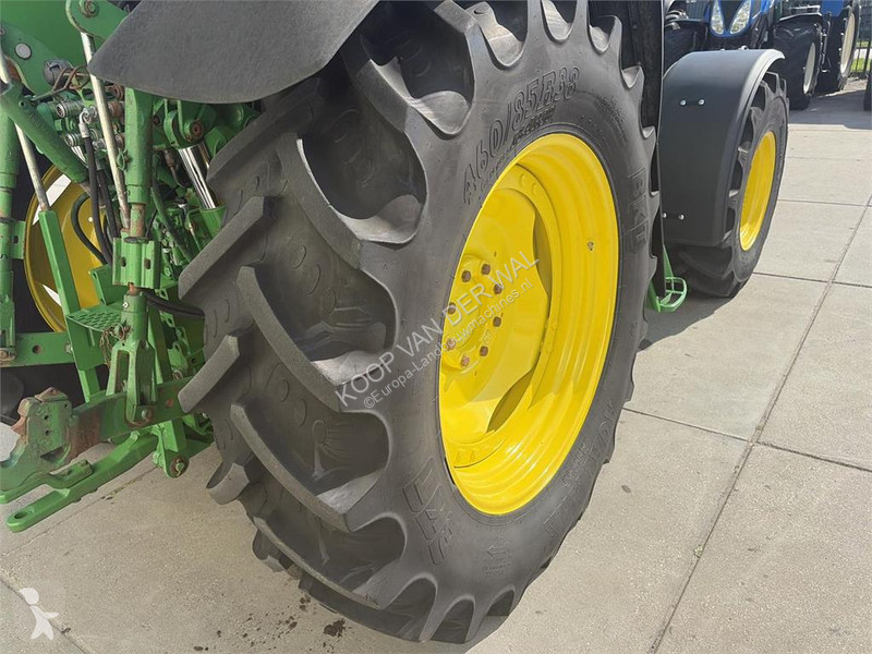 Lantbrukstraktor John Deere 6810 PQ