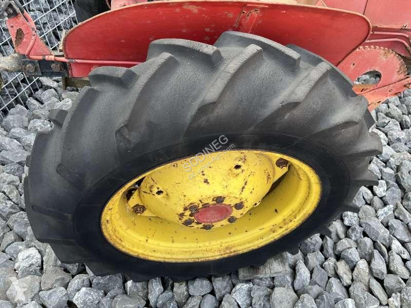 Lantbrukstraktor Massey Ferguson  PONY 812