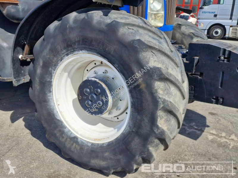Tracteur agricole New Holland T8050