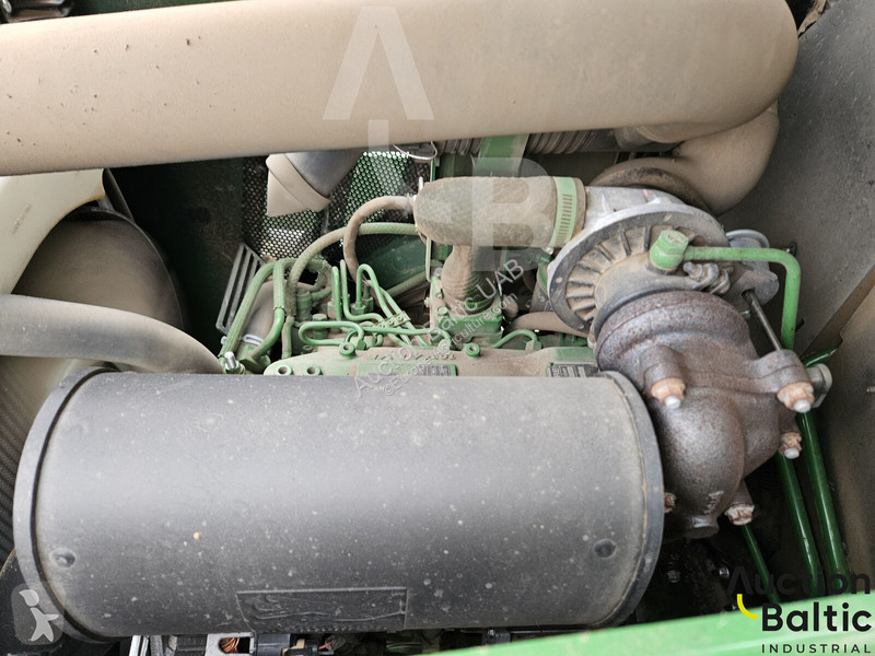 Lantbrukstraktor John Deere 4049 M