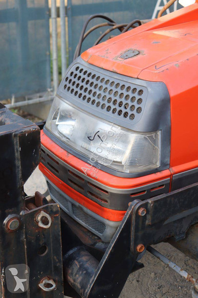 جرار زراعي Kubota A-155