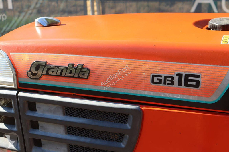 جرار زراعي Kubota GB16