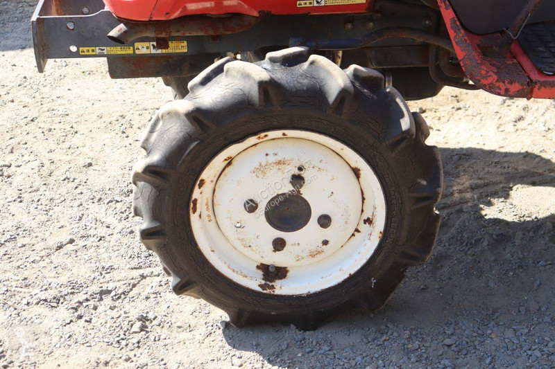 جرار زراعي Yanmar KE-40