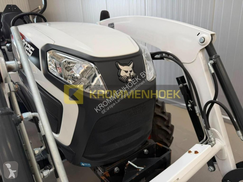 Zemědělský traktor  CT 2025 Front loader FL7