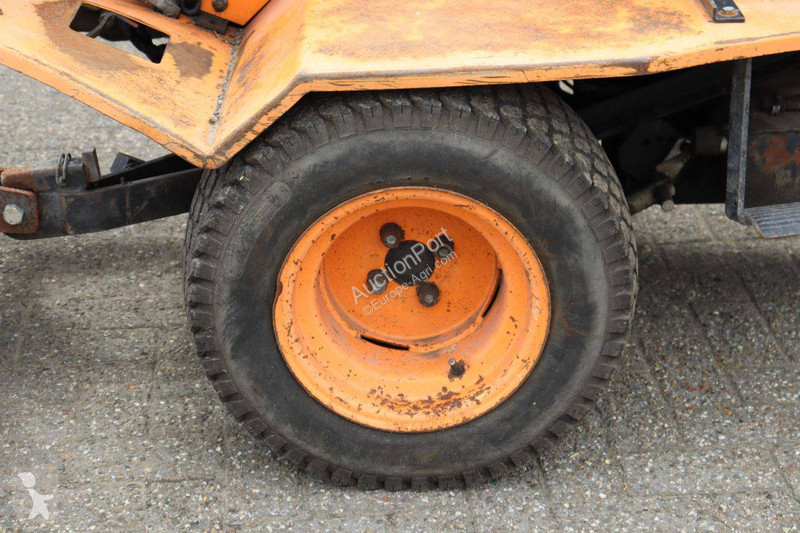 Tractor Agria 8300-D