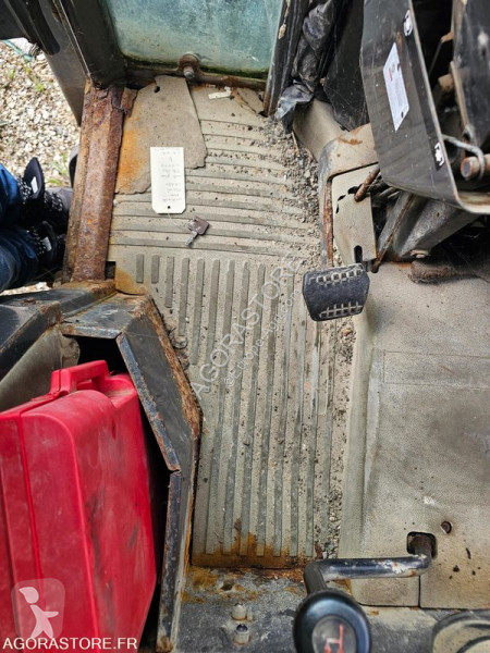 Tractor Renault R3143