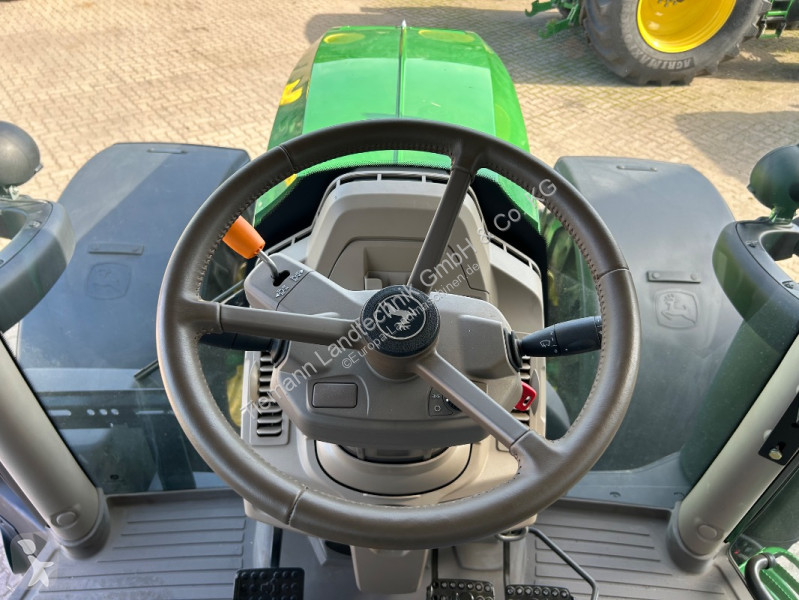John Deere 185 tractor