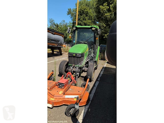 Tractor agrícola