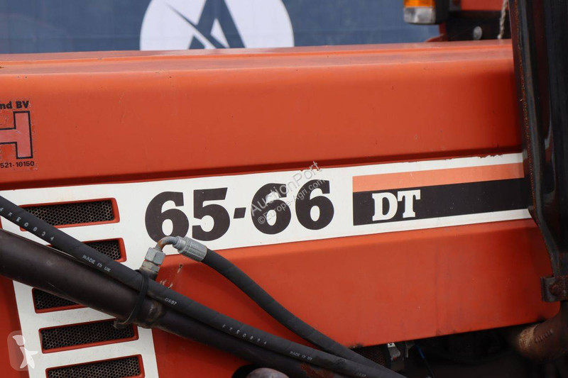 Tractor agrícola Fiat 65-66DT