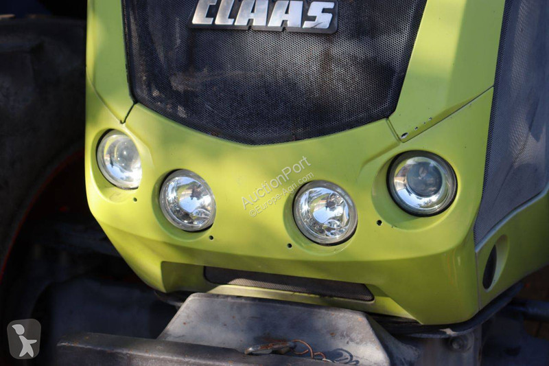 Tractor agrícola Claas 340 AXOS