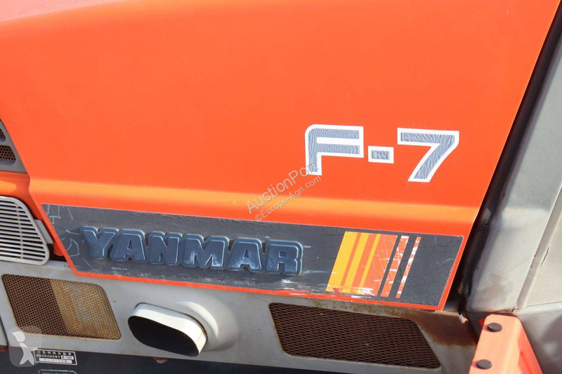 Tractor agrícola Yanmar F-7