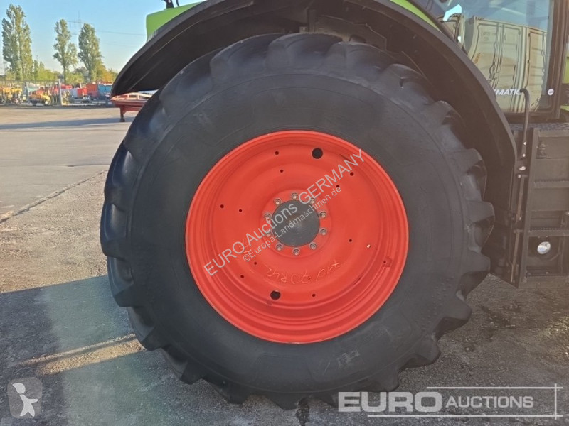 Tracteur agricole Claas Axion 830 CMATIC