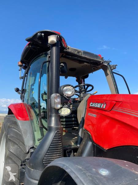Tracteur agricole Case IH MAXXUM 125...