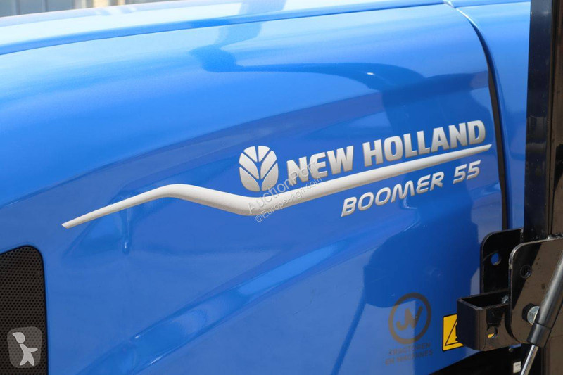 Tracteur agricole New Holland Boomer 55