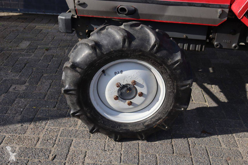 Tracteur agricole Shibaura D28F