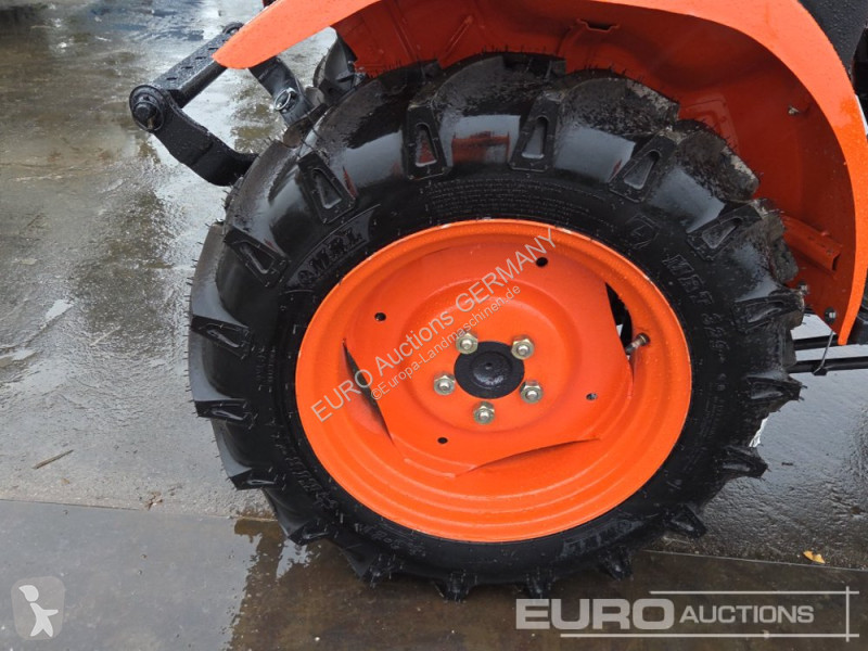 Tracteur agricole  AV26D