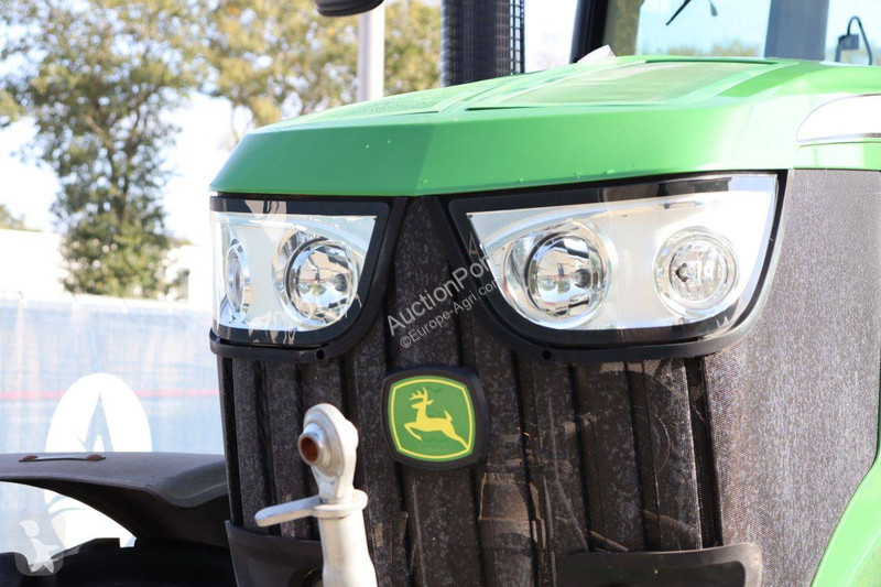 Zemědělský traktor John Deere 6170 R