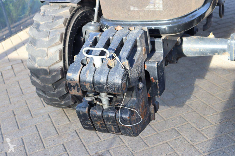 Zemědělský traktor New Holland TC40D