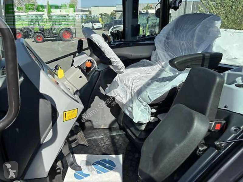 Tractor Valtra  g125ea