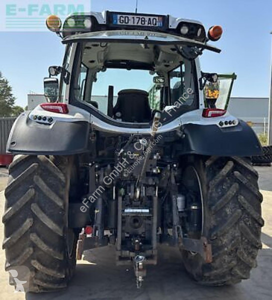 Tractor Valtra  n 135 direct