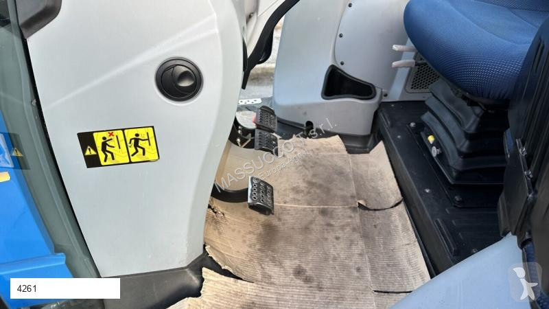 Tracteur agricole New Holland T5.120 4x4
