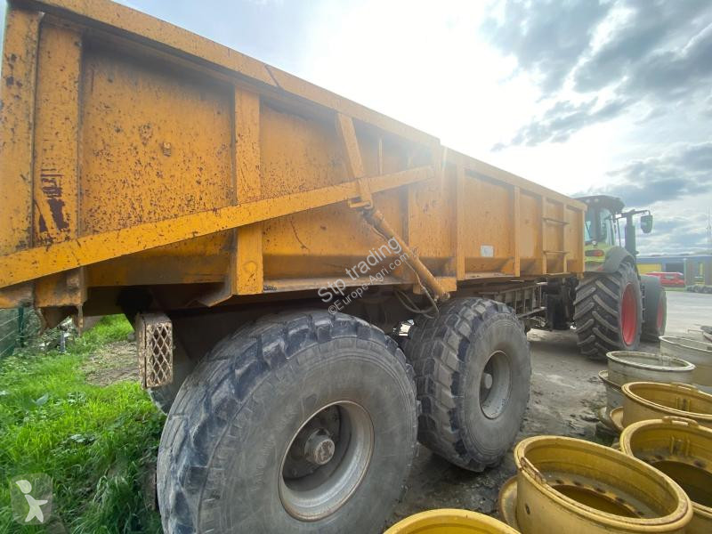 Tracteur agricole Claas  Axion 800