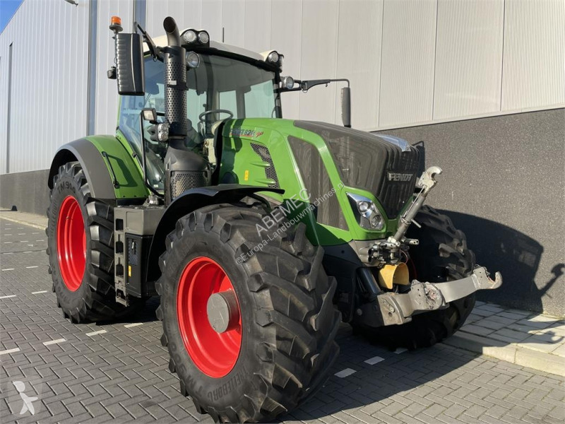 Tractor Fendt 828 S4 ProfiPlus