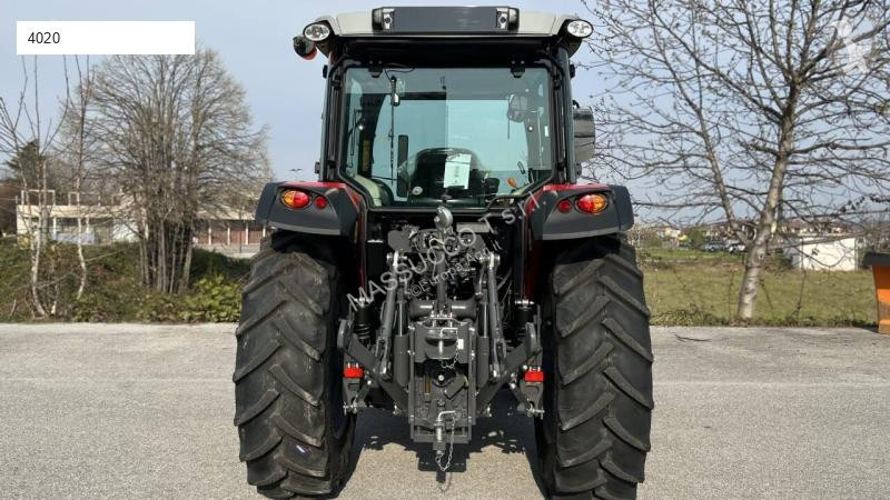 Tractor agrícola Massey Ferguson 5711 DYNA4 4X4