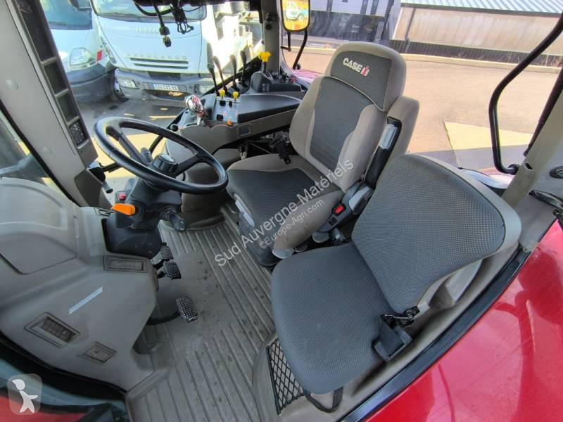 Tracteur agricole Case IH 135
