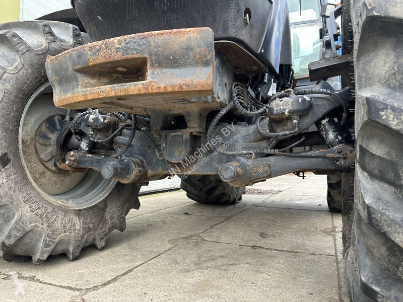 Tracteur agricole New Holland TVT 195 Dutch...