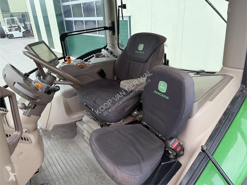 Lantbrukstraktor John Deere 6130R Premium AP 50K