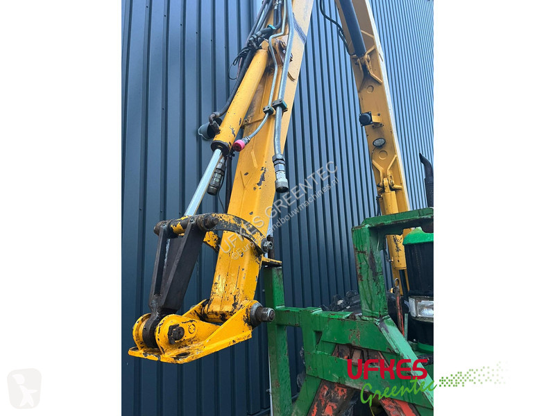 Tractor John Deere 6820 / BOS arm