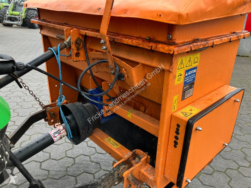 Landbrugstraktor John Deere 2026 R Kompakt