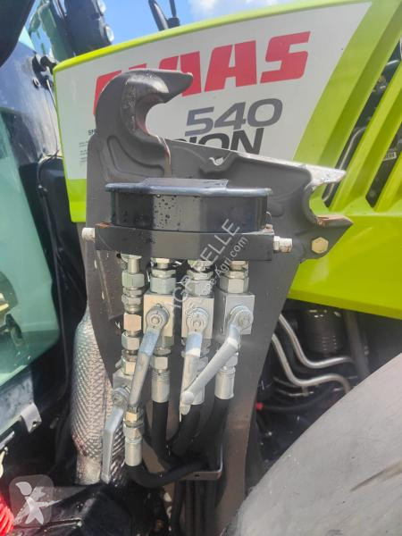 Tractor agrícola Claas  Arion 540