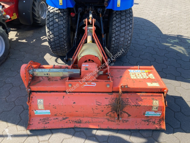 Landbrugstraktor New Holland  Boomer 25