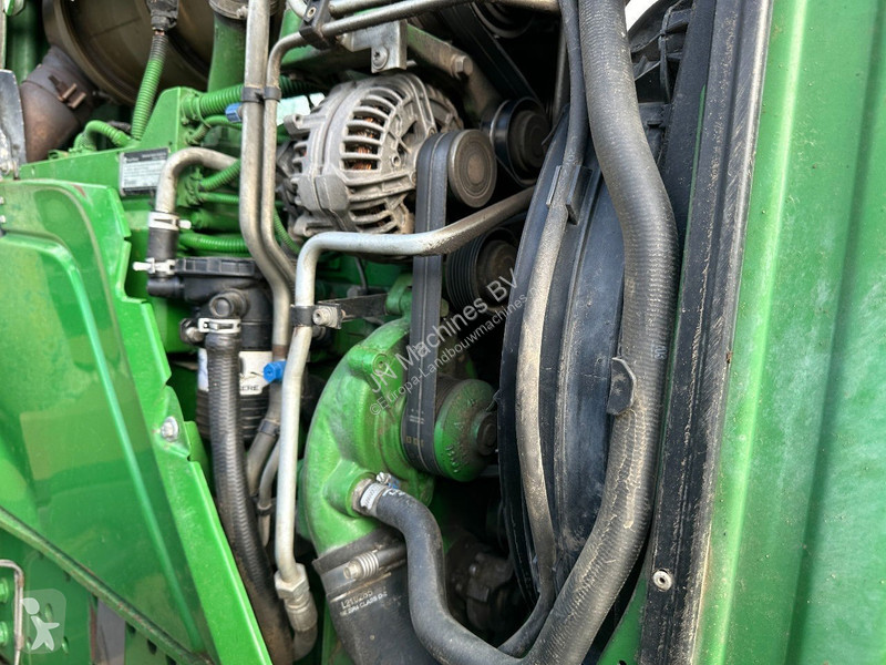Tractor agrícola John Deere 6210R Included...