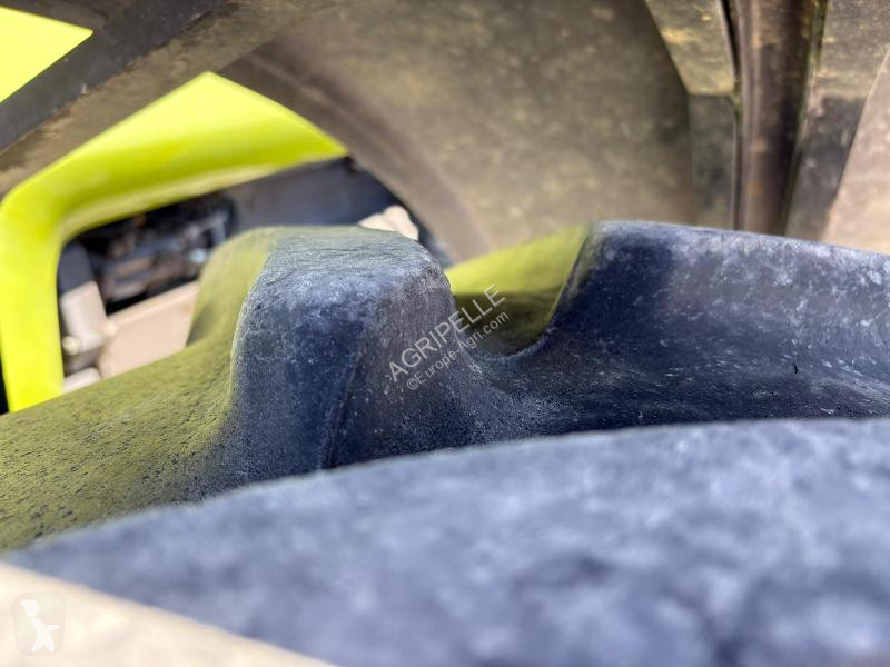 Tracteur agricole Claas  816 RZ