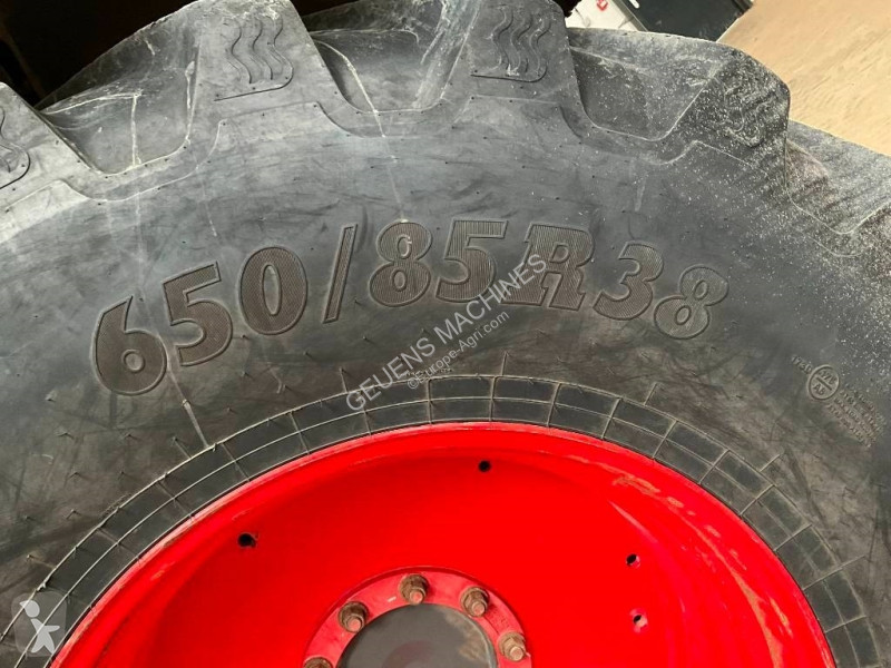 Tractor Fendt 828 Vario TMS