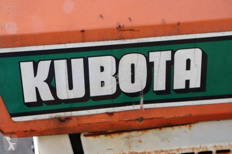 Tractor agrícola Kubota B1402-M